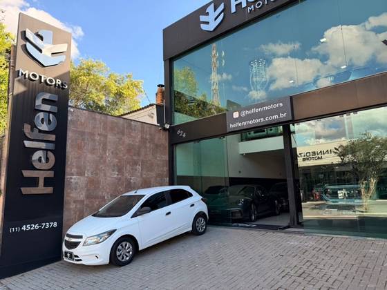 CHEVROLET ONIX 1.0 MPFI JOY 8V FLEX 4P MANUAL CHEVROLET ONIX 1.0 MPFI JOY 8V FLEX 4P MANUAL